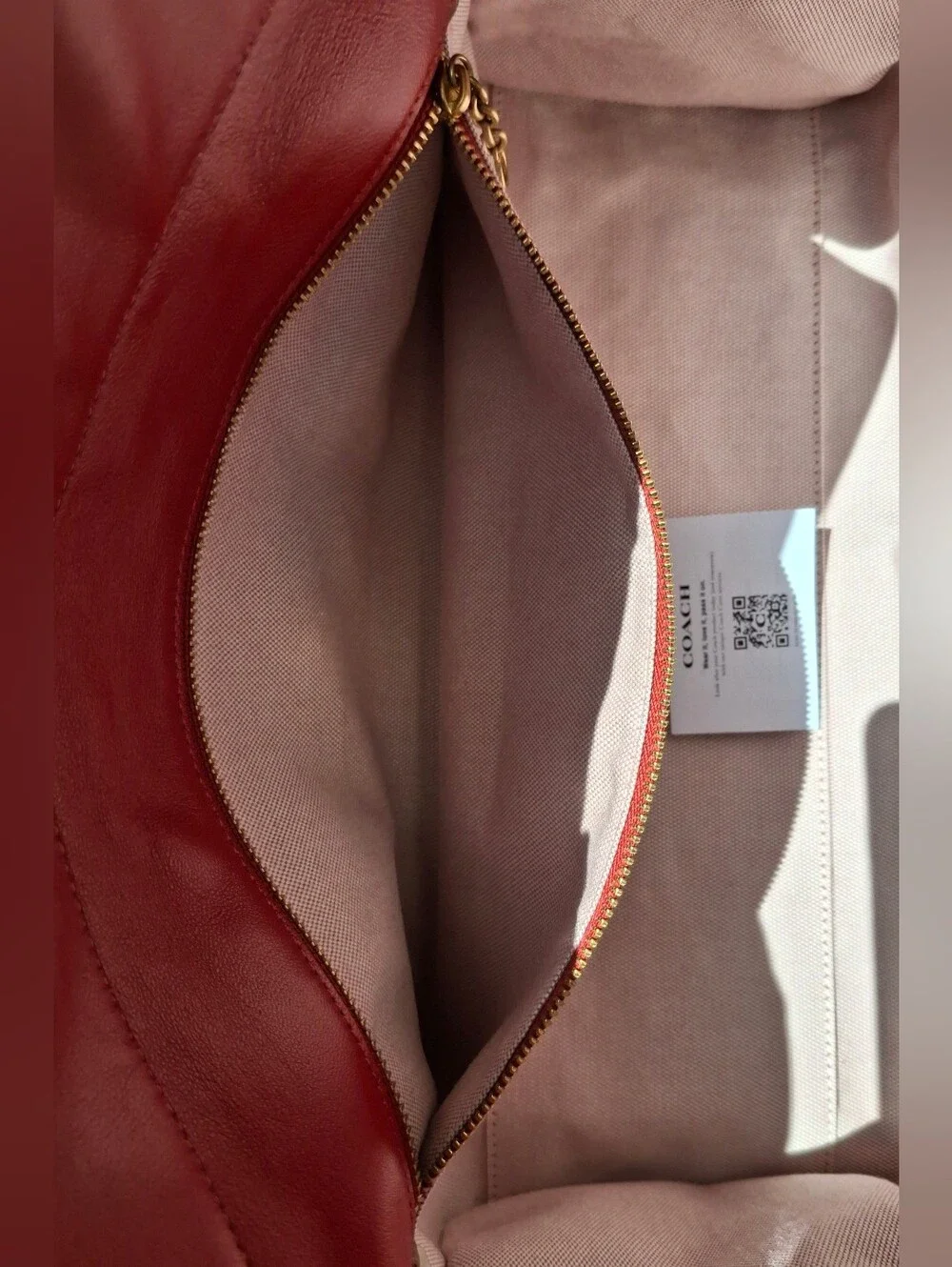 Coach Limited Re-Edition Scarlett Red Leather The Turnlock Haversack Bag #CDZ12